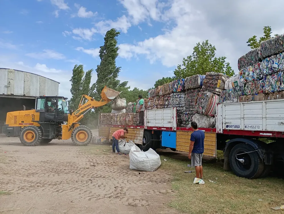 481666487_1063059079191657_2772852700068631647_n