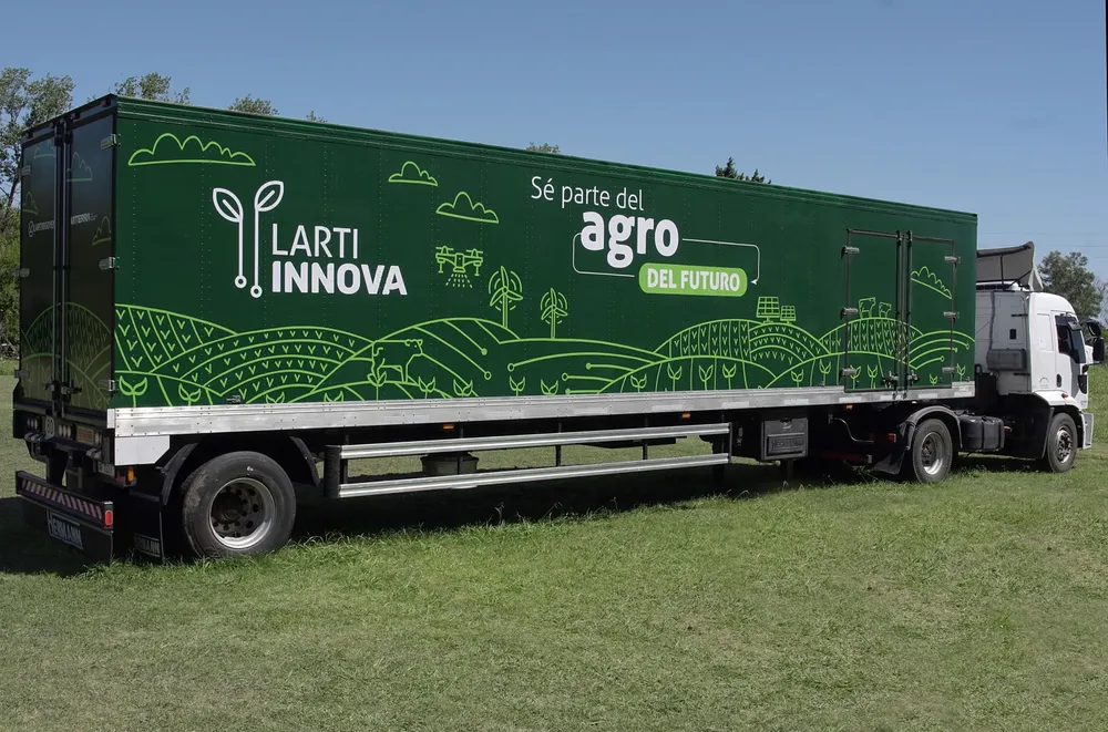 Camión Larti Innova